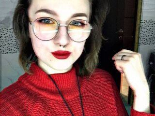 LouraWhitly online
